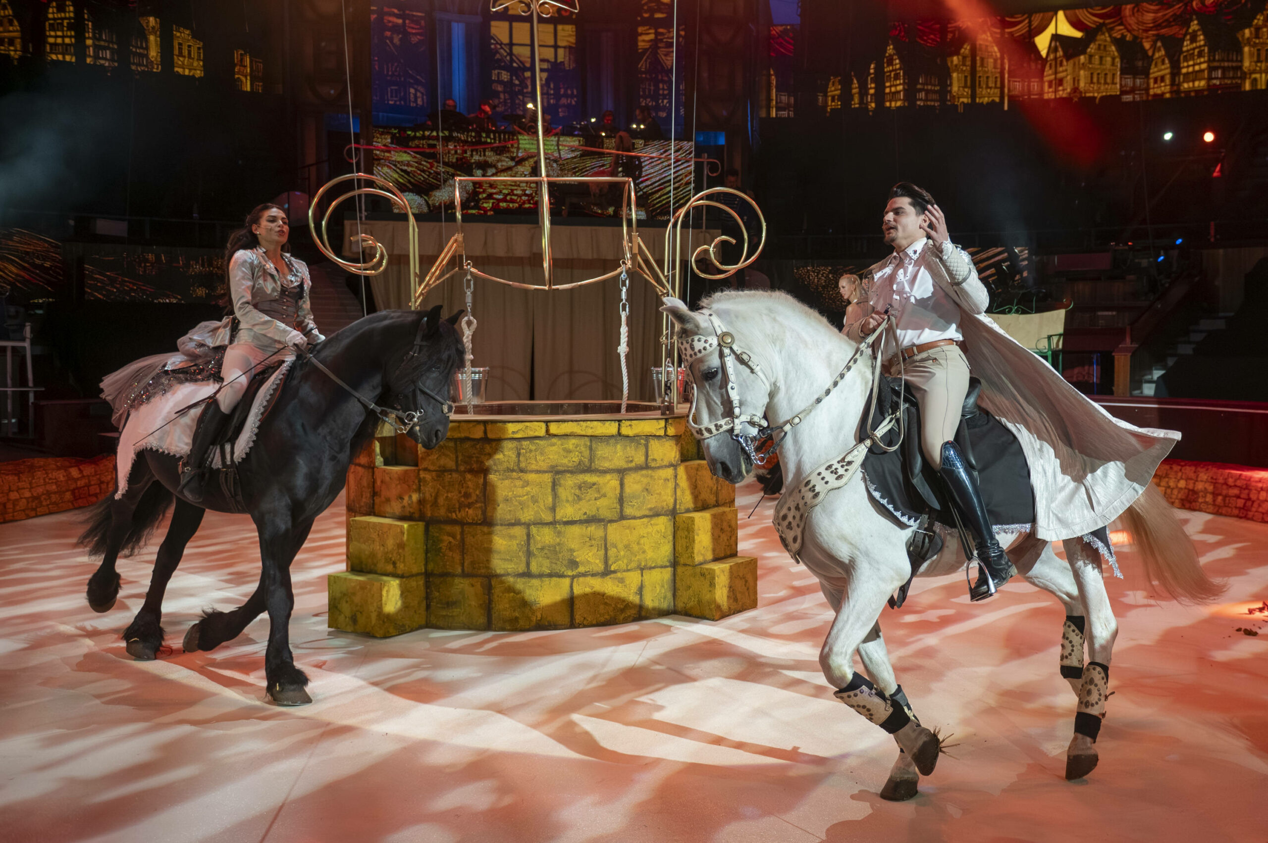 Nemzeti-Lovasszinhaz-scaled