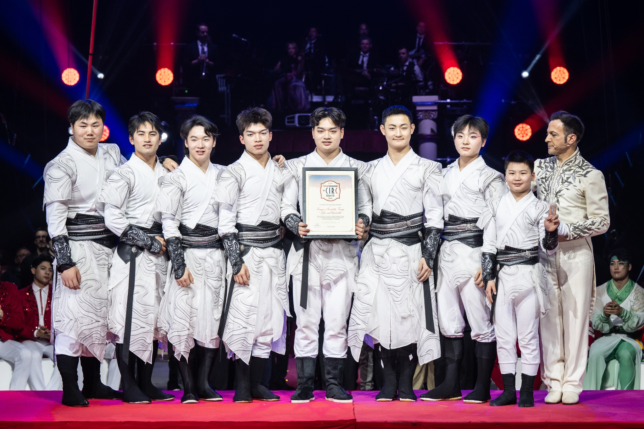 Kínai világszám érkezik Budapestre – köszönet a gironai Arany Elefánt Cirkuszfesztiválnak (HUN/ENG/ES)